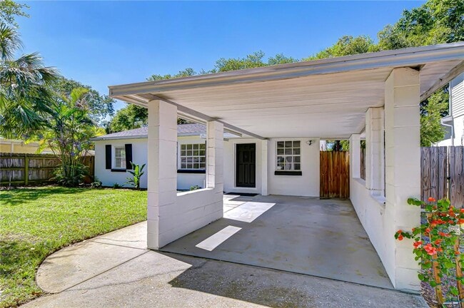 Building Photo - 4309 S Renellie Dr