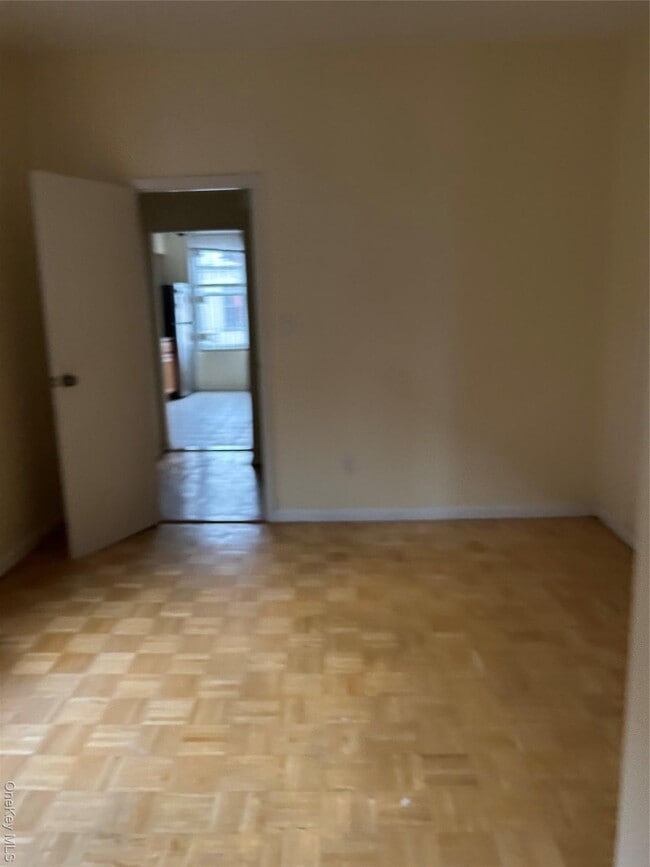 Building Photo - 17-37 Grove St