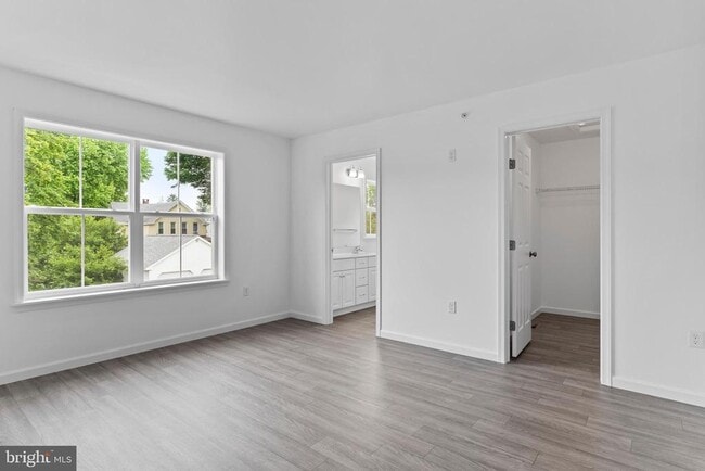 Building Photo - 33 S 19th St
