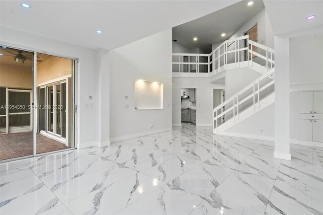 Building Photo - 6357 Brava Way