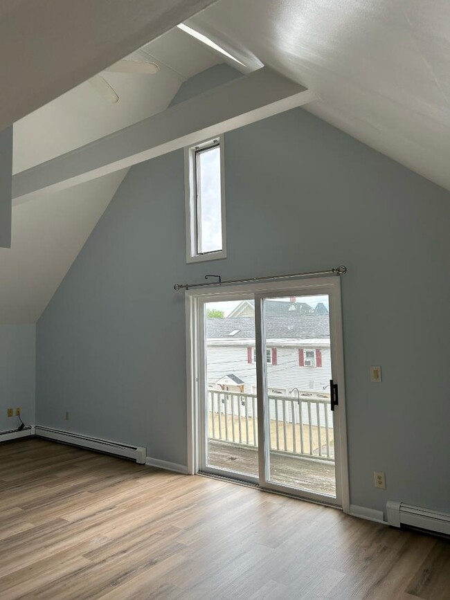 Building Photo - 29 Jackson St