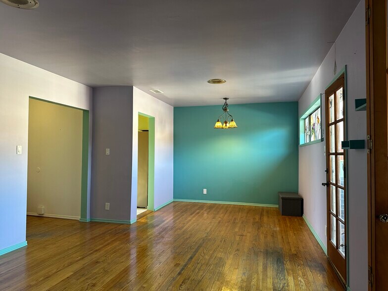 Building Photo - 5150 Purdue Ave