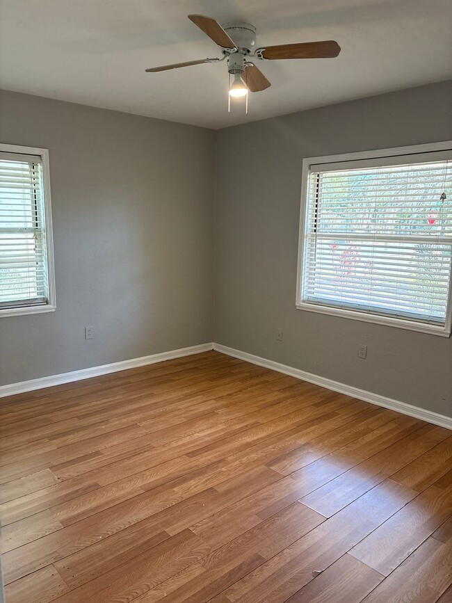 Building Photo - Charming 2 Bedroom Home on a Spacious Corner Lot — Orlando, FL