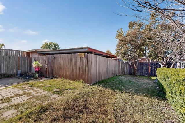 Building Photo - 2305 Jamie Dr