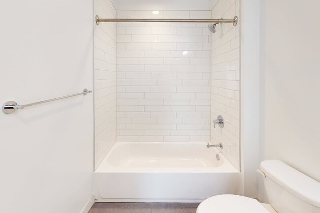 Interior Photo - City Hyde Park