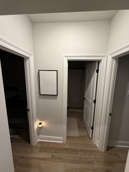 Building Photo - 184 Bon Ami Dr