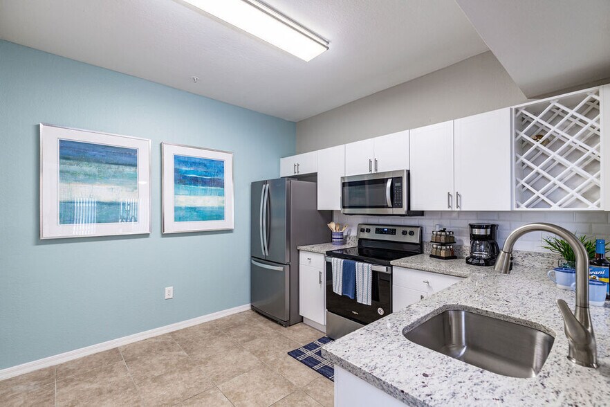 Arbors at Carrollwood 3939 Ehrlich Rd Tampa FL 33624 Apartment Finder