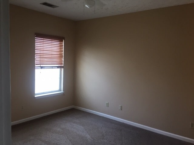 Building Photo - 507 Churchill Crossing