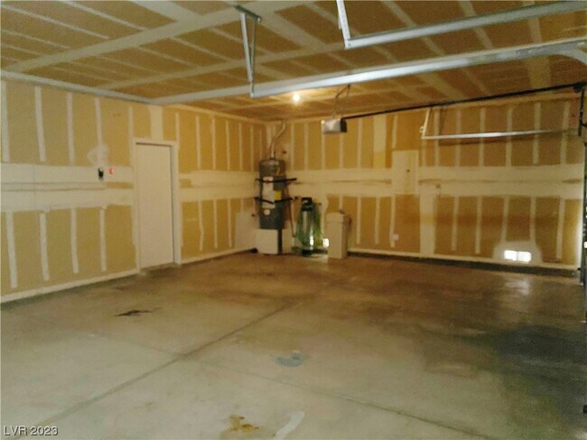 Building Photo - 3624 Warmbreeze Way