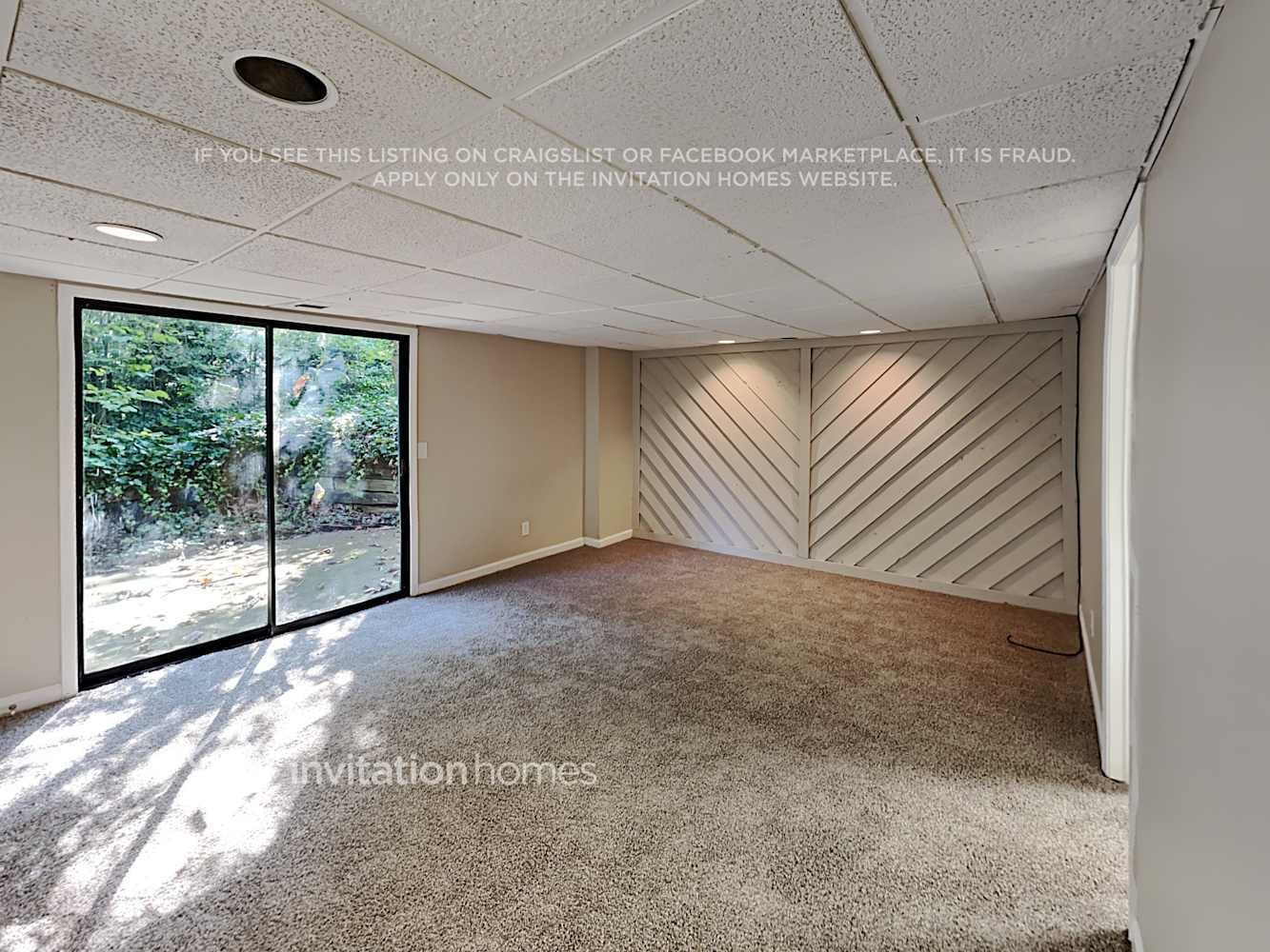 Building Photo - 2057 Kinridge Ct