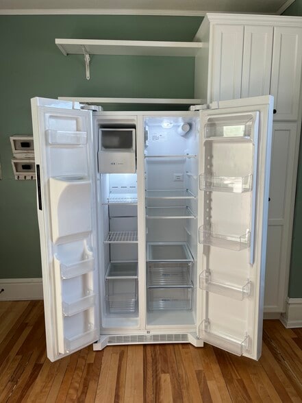 Upscale Refrigerator - 415 E Saint Germain St