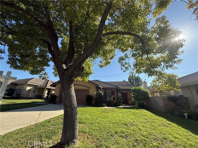 Building Photo - 1580 Manor Ln