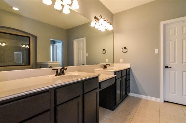 Building Photo - 2732 Costa Mesa Dr