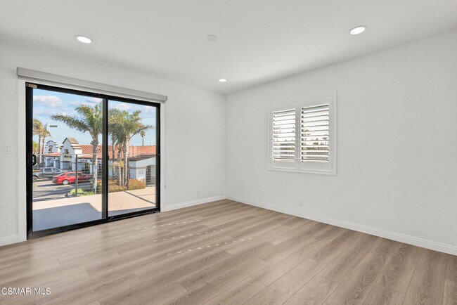 Building Photo - 5100 Whitecap St