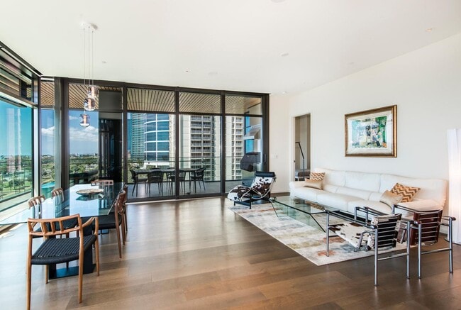 Building Photo - Park Lane 2701 - Luxury Resort Living