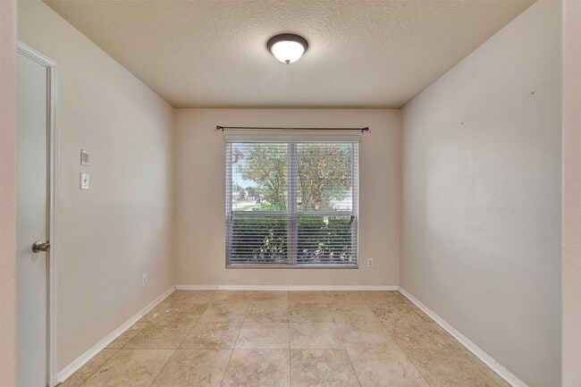 Building Photo - 3130 Zephyr Glen Way
