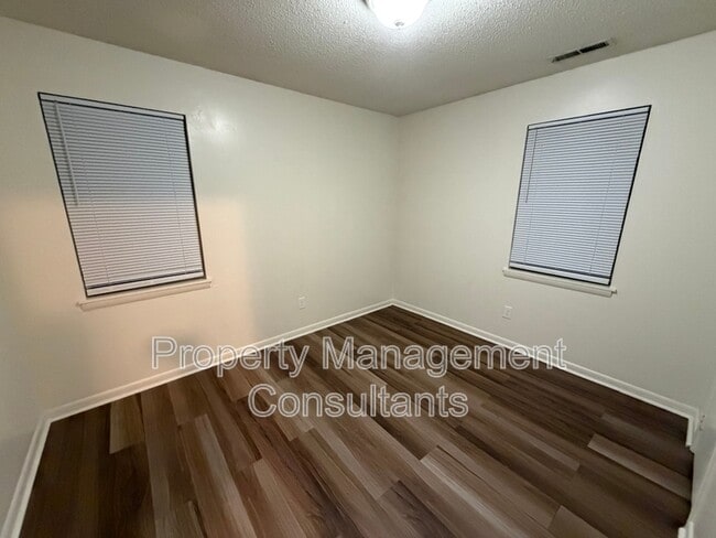 Building Photo - 22173 Ewell St