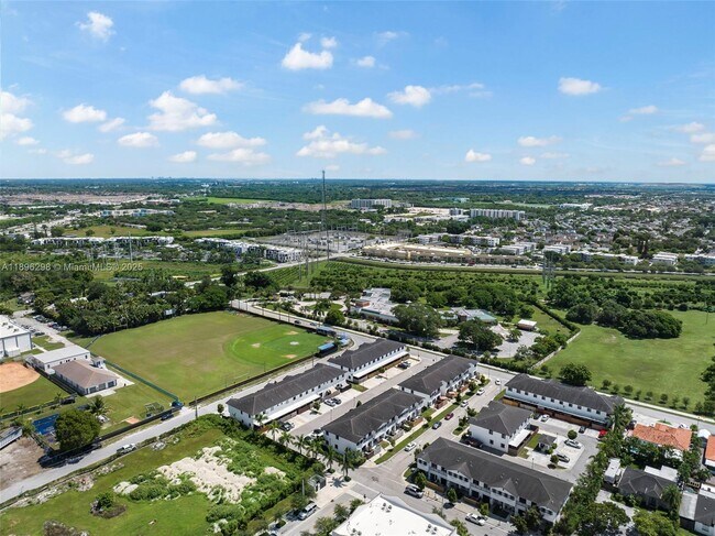 Building Photo - 13353 SW 250th Terrace