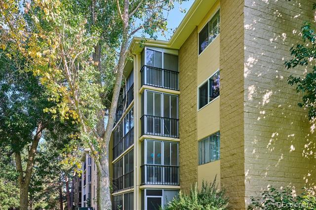 Building Photo - 13500 E Cornell Ave