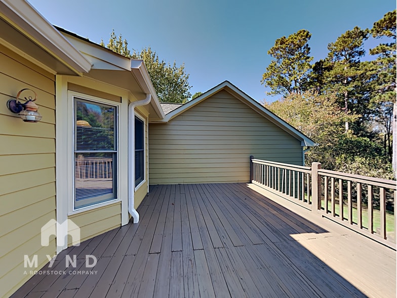 Building Photo - 1575 Wynfield Dr