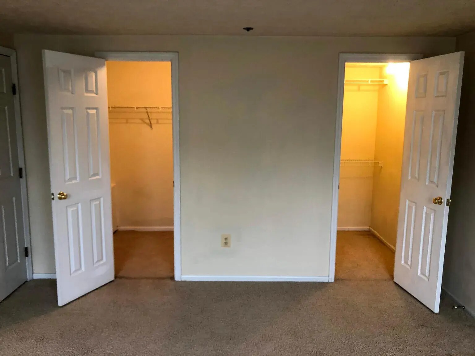 Building Photo - 601 Himes Ave