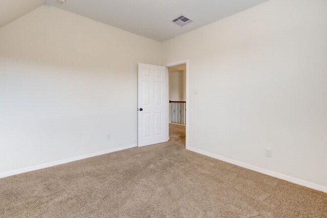 Building Photo - 9210 Monarch Mist Ln