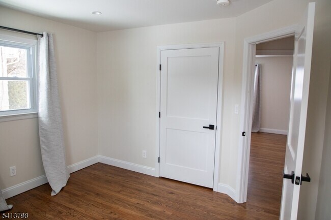 Building Photo - 711 Brooklyn Ave