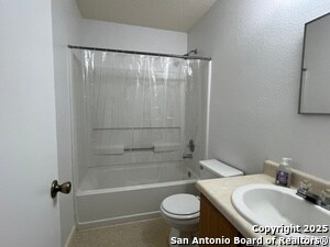 Building Photo - 2319 Dalhart Pass