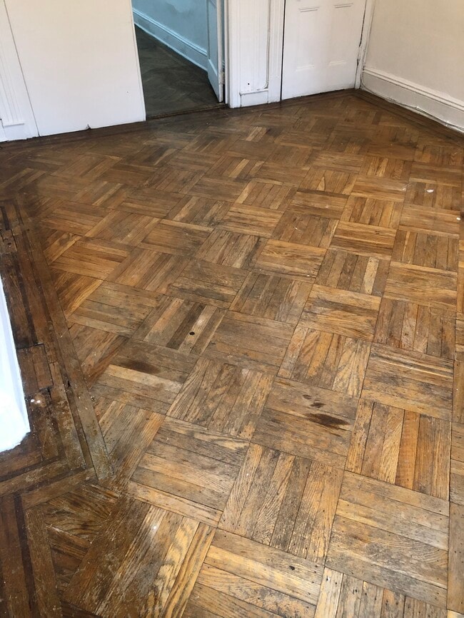 Building Photo - 790 Grand St