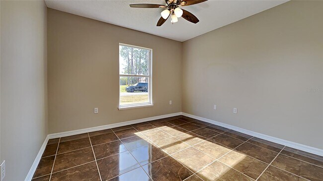 Building Photo - 56 Peterlee Ct
