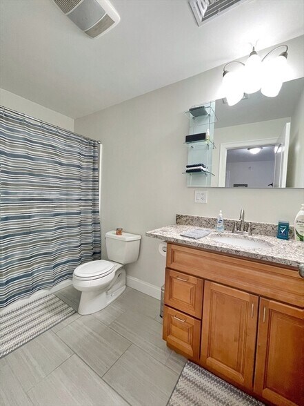 Building Photo - 1 Emmet Pl