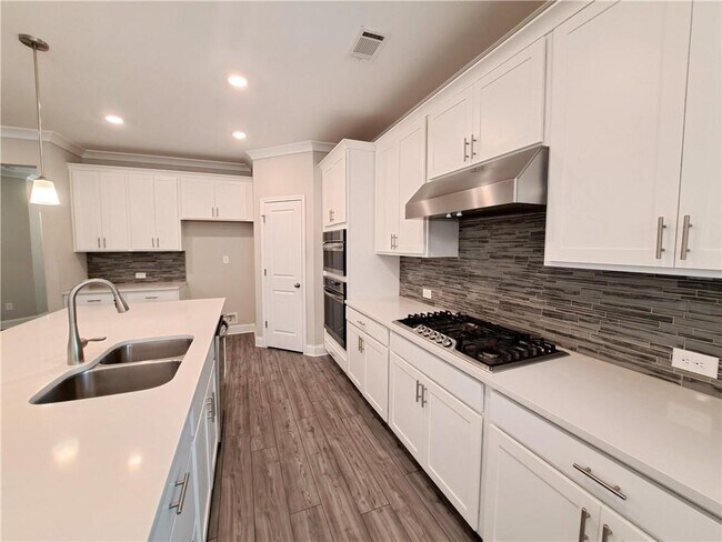 Building Photo - 637 Stan Hope Ln