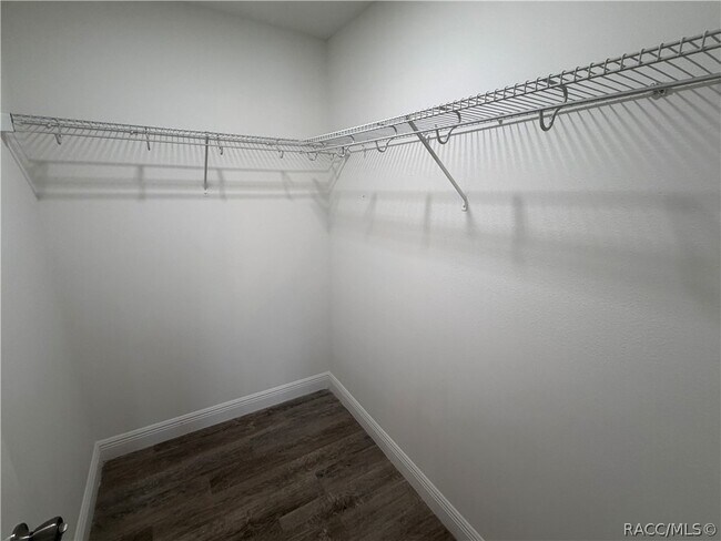 Building Photo - 6744 N Waycross Way