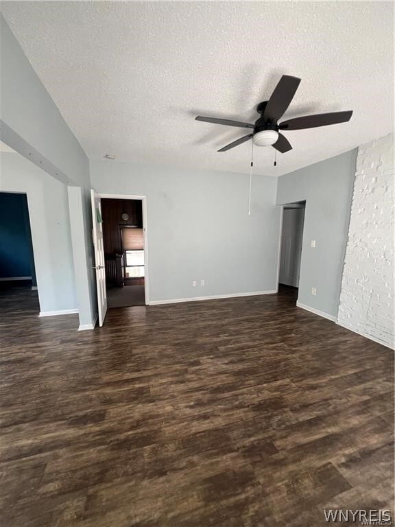 Building Photo - 146 Wallace Ave