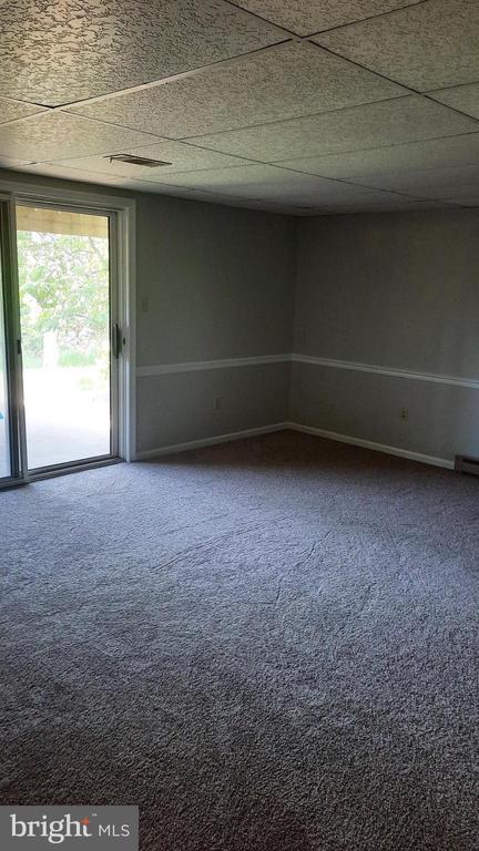 Building Photo - 744 Allenview Dr