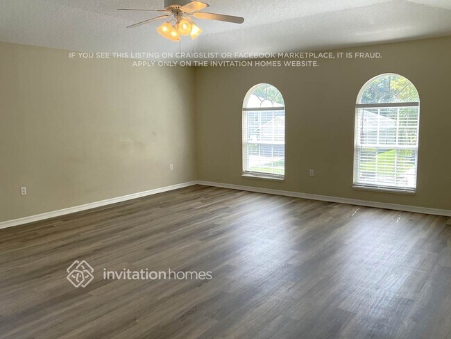 Building Photo - 3859 Sunset Cove Dr