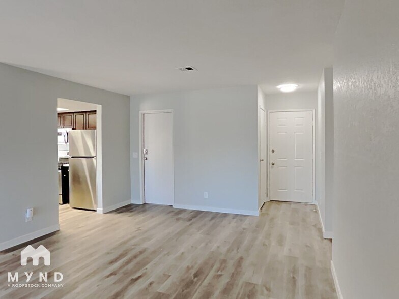 Building Photo - 549 Bastanchury Ave