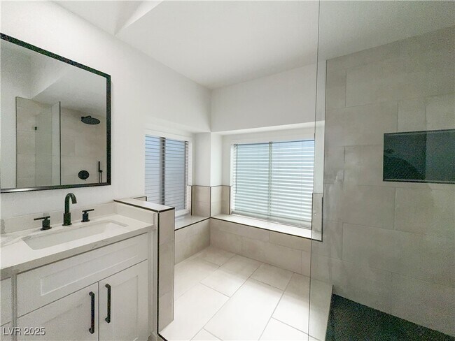 Building Photo - 80 Sea Holly Way