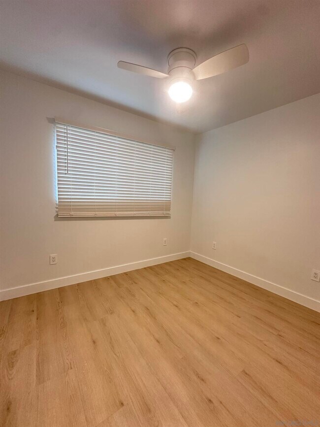 Building Photo - 1133 Sweetwater Ln