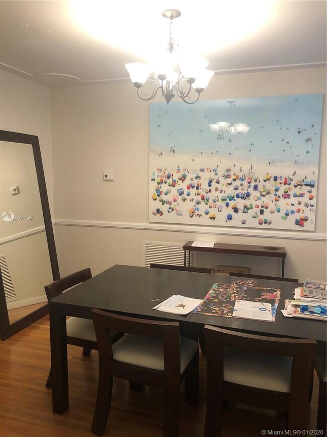 Building Photo - 6810 Granada Blvd