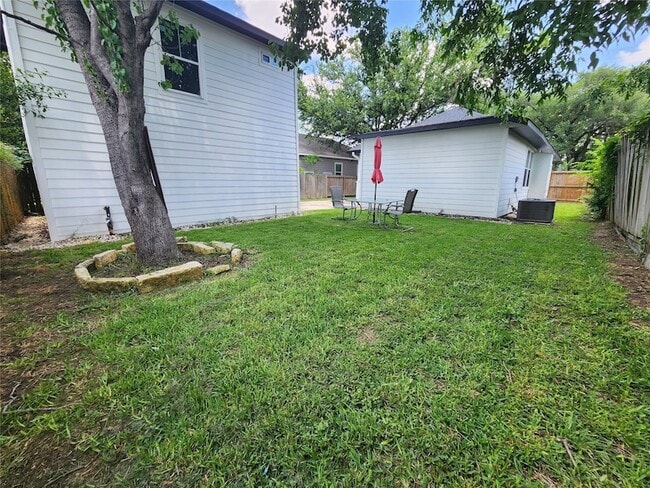 Building Photo - 3608 McIlhenny St