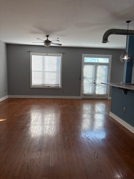 Building Photo - 502 Pryor St SW