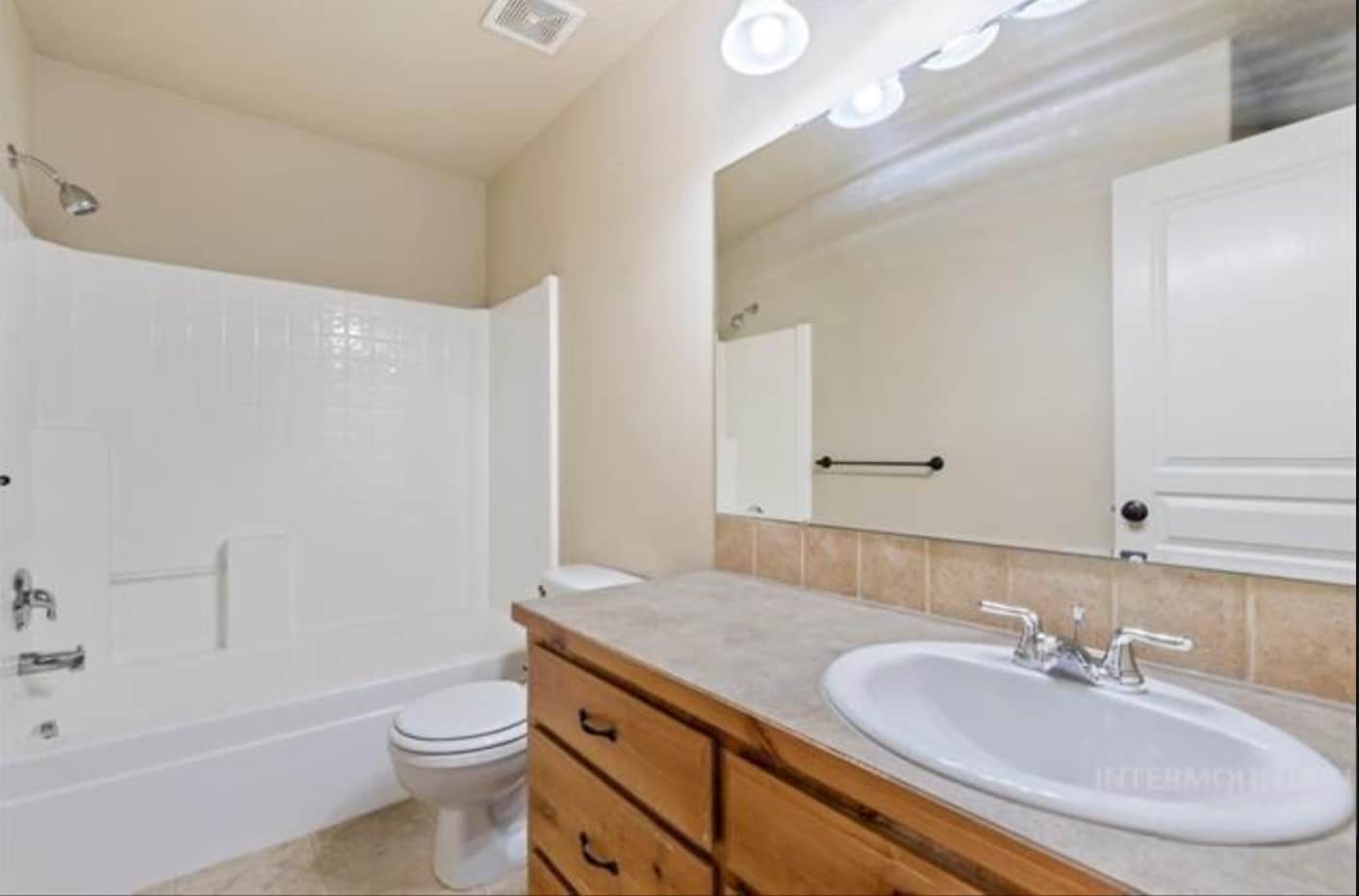 Building Photo - 5073 N Dove Ridge Pl