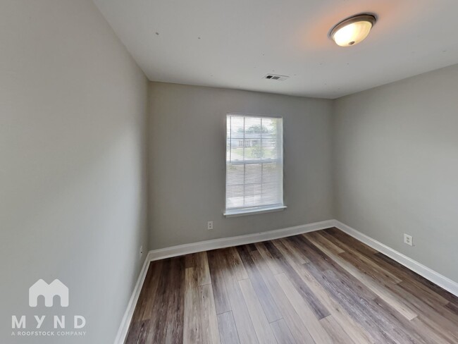 Building Photo - 3403 Southern Ginger Dr