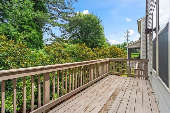 Building Photo - 3159 Rutter Dr