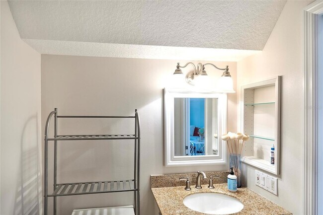 Building Photo - 5264 Bouchard Cir