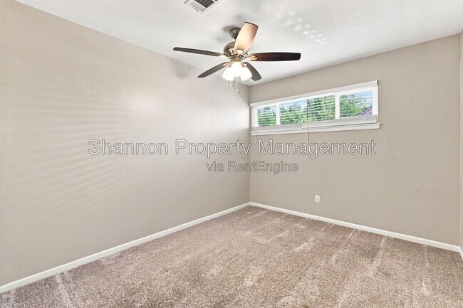 Building Photo - 5522 Dumfries Dr