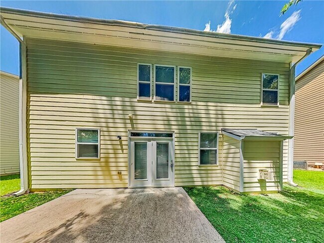 Building Photo - 2541 Kolb Manor Cir SW