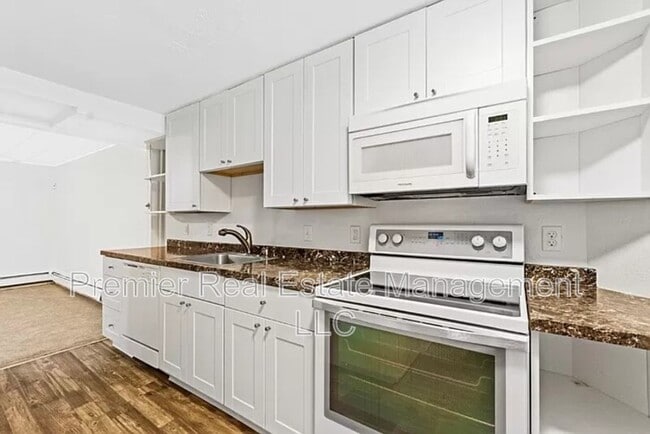 Primary Photo - 768 S Krameria St