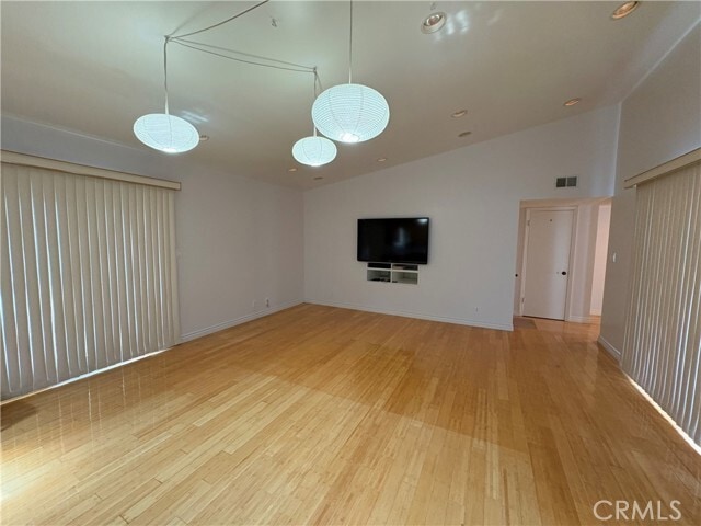 Building Photo - 27804 Pontevedra Dr